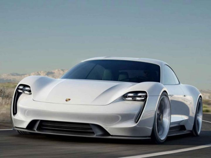 Analyse: Porsche heeft geen haast met elektrische auto   