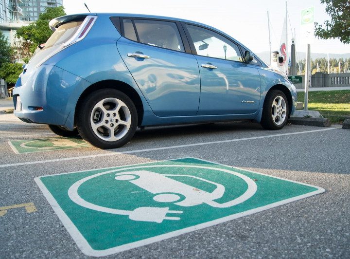 Minister Kamp: extra fiscale ondersteuning elektrisch rijden niet efficiënt