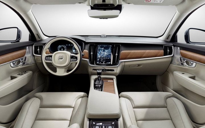 Volvo heeft problemen met airbags