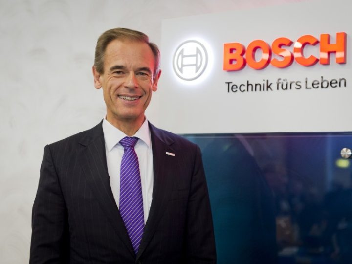Bosch laat auto's leren en actie ondernemen