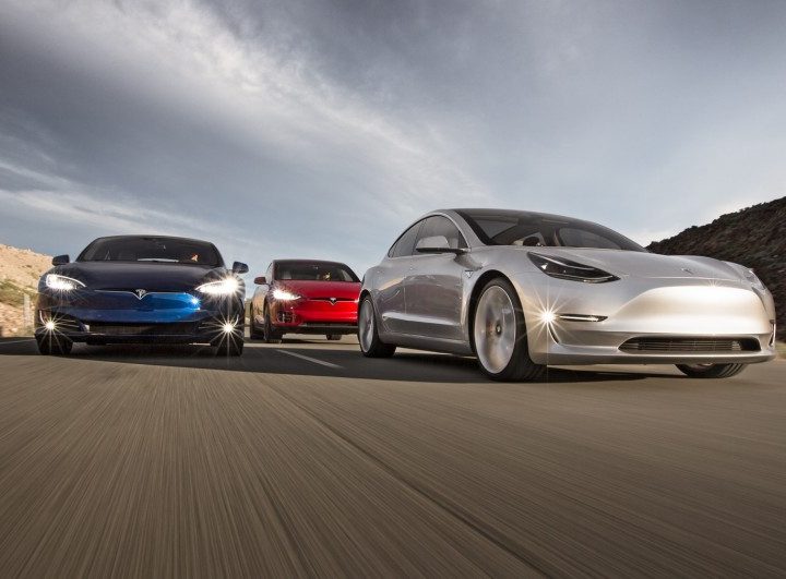 Eerste Tesla Model 3 komt volgende maand