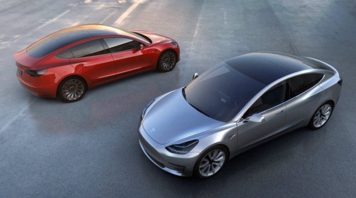 Eerste Tesla Model 3 op 28 juli