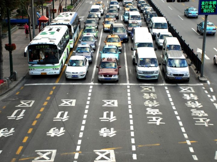 Autofabrikanten willen verzachting Chinese EV-quota