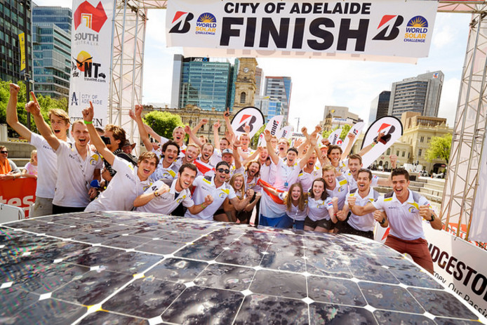 Solarteam Eindhoven is 14 keer efficiënter dan Tesla