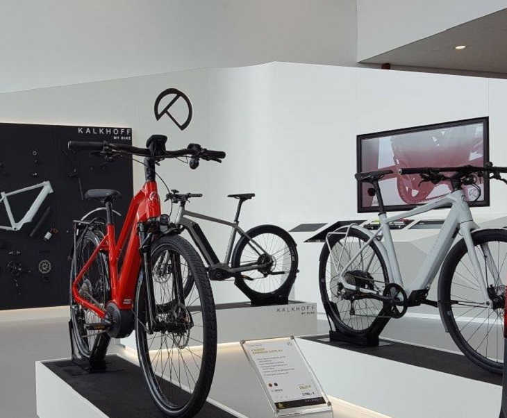 tweedehands spleet bioscoop Van den Udenhout opent e-bike-showroom | Automotive Online