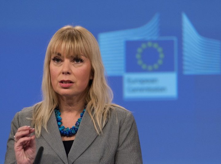 EU commissaris Bienkowska verklaart diesel 'dood'