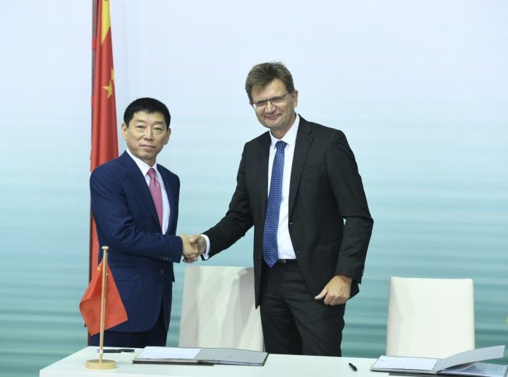 BMW sluit drie partnerschappen in China