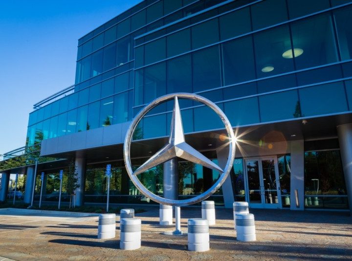 Daimler regelt voor 11 miljard financiering