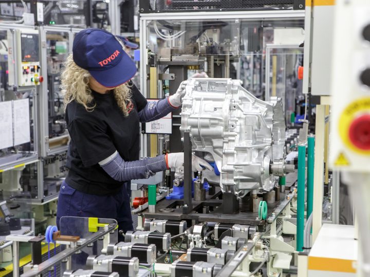 Britse autofabrieken in trek ondanks dreigende harde Brexit