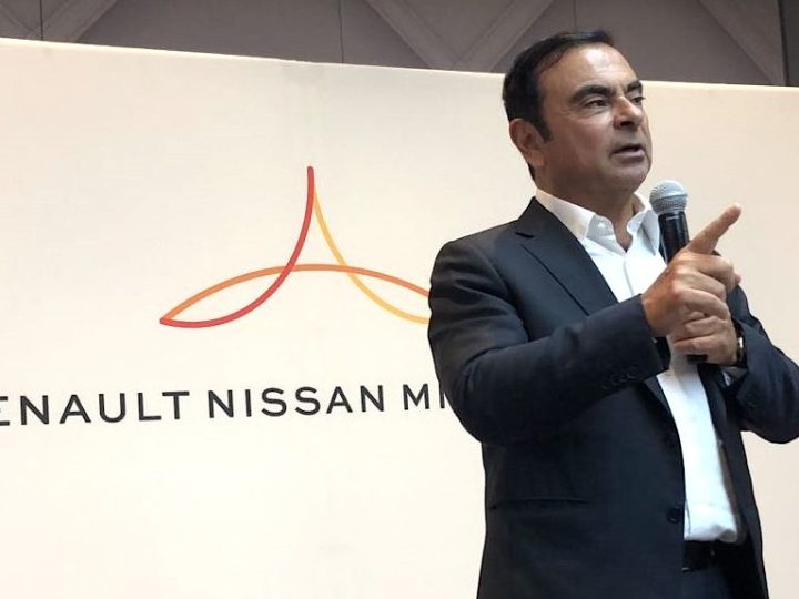 'Leiding Nissan onderzoekt breuk met Renault'