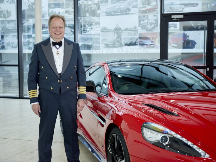 Kritiek op hoge beloning baas Aston Martin